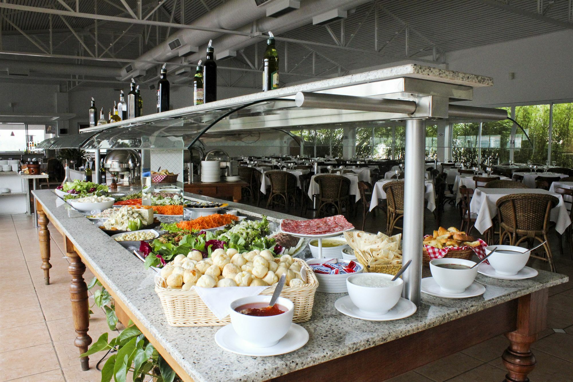 Vitoria Hotel Convention Индаятуба Экстерьер фото